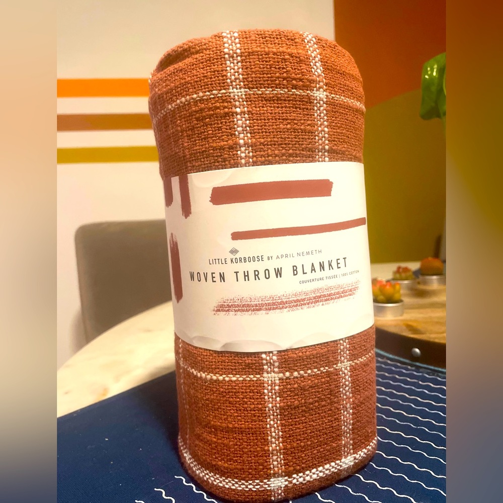 Little Korboose Woven Throw Blanket